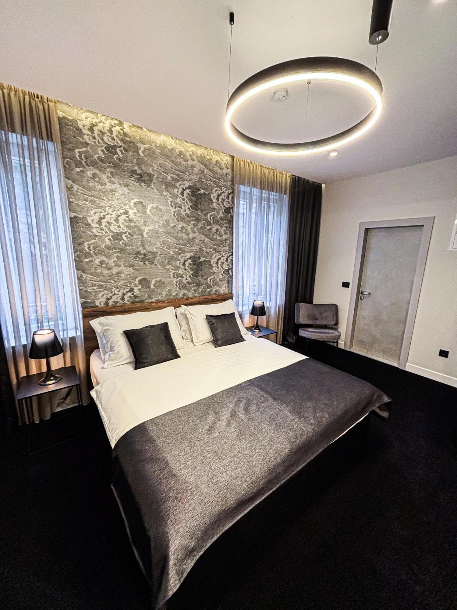 Calma Luxury Rooms Split Exterior photo