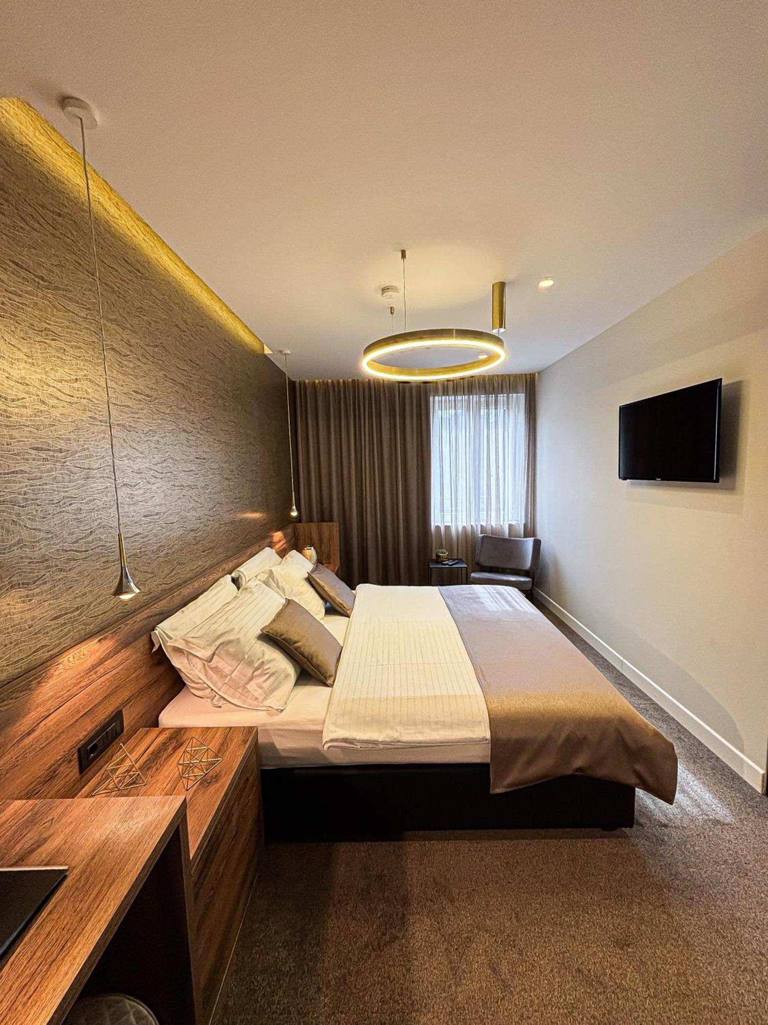 Calma Luxury Rooms Split Exterior photo
